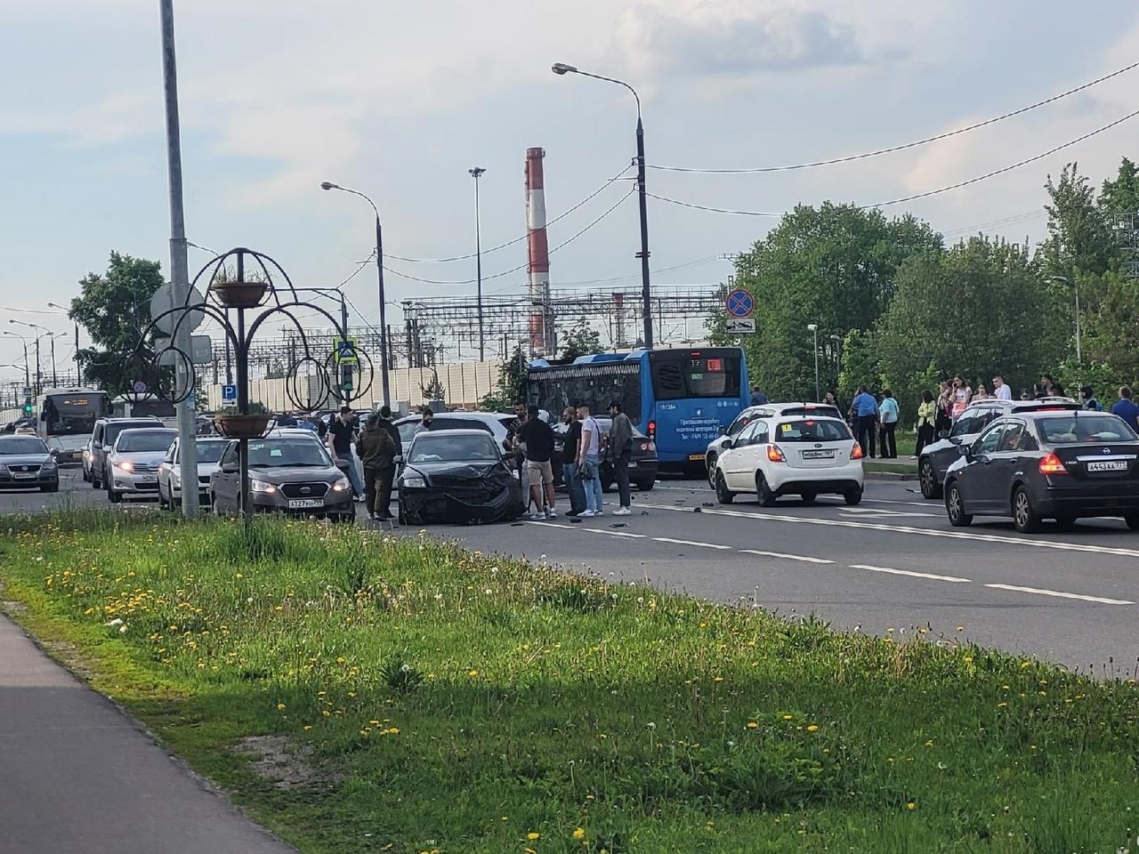 Погоня в зеленограде. Происшествие дорожные Зеленоград. ДТП В Зеленограде в мае 2021.