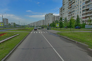 Пешеходный переход напротив корпуса 1602. Скриншот с сервиса maps.ya.ru