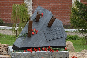 Открытие памятников в деревне Рузино. Фото: zelao.ru