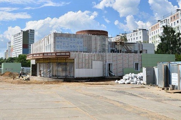 Недостроенный административно-бытовой корпус. Фото с сайта zelao.ru