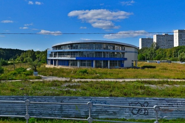 Недостроенный «аквапарк». Фрагмент панорамы с сервиса Яндекс.Карты
