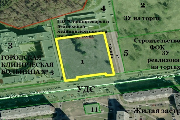 Участок под гостиницу в Александровке (обозначен желтым прямоугольником). Изображение из лотовой документации