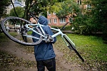 Молодой зеленоградец украл оставленный у магазина велосипед