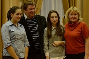 Олег Овсянников на встрече с зеленоградцами. Фото: Евгения Петришина
