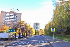 Пешеходный переход в районе места ДТП. Фрагмент панорамы с сервиса Атлас Москвы