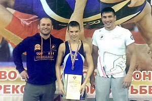 Никита Ольхов (в центре). Фото Никита Горчаков