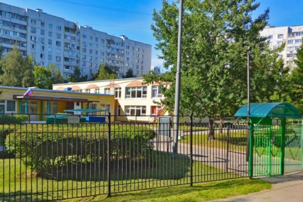 Детсад в корпусе 1218. Фрагмент панорамы с сервиса Яндекс.Карты