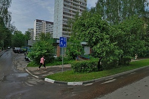 Местный проезд в районе места ДТП. Скриншот с сервиса maps.ya.ru