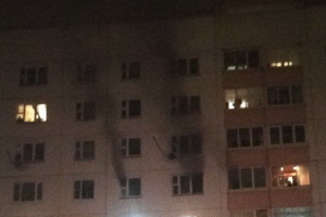 Пожар в корпусе 841. Фото Ивана Геряева из сообщества «ЗелАО AUTO | Зеленоград» в сети «ВКонтакте»