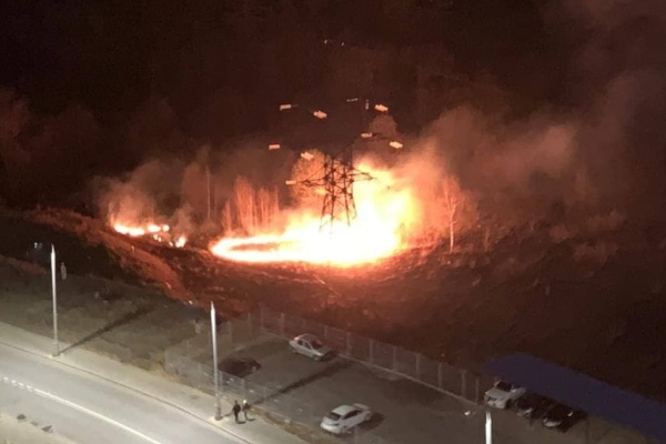 Пожар в 17 микрорайоне. Фото из Telegram-канала «Жемчужина Зеленограда»