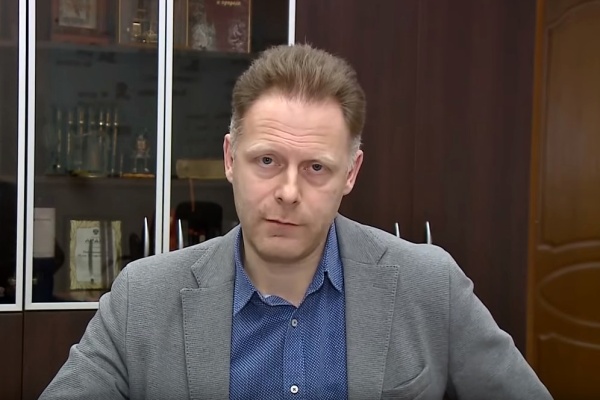 Антон Молев. Кадр из видеообращения