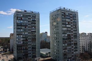 Высотки вдоль Центрального проспекта. Фото пользователя venya123 с сайта urban3p.ru