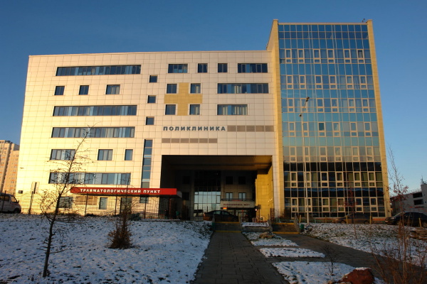 Поликлиника в корпусе 2042. Фото с сервиса Яндекс.Карты