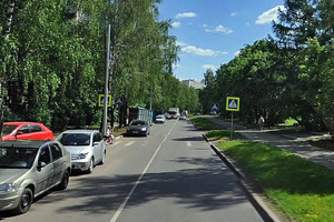 Пешеходный переход напротив школы №617. Скриншот с сервиса maps.ya.ru 