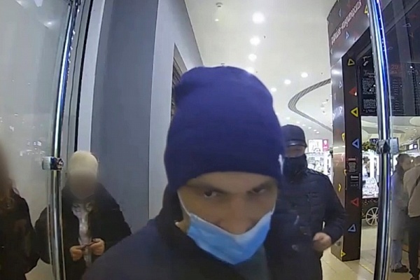 Кадр из видео ГУВД Москвы