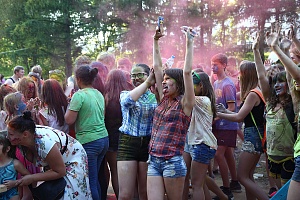 Фестиваль красок Холи на Дне молодежи. Архивное фото «Зеленоград24»