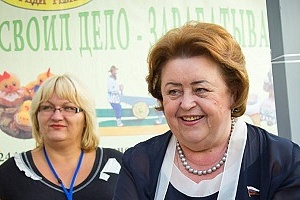 Зинаида Драгункина на ярмарке ремесленников. © Зеленоград24, Паскеева Алина