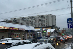 Пробка на выезде из Андреевки. Фото из группы «Подслушано Зеленоград» в сети «ВКонтакте»