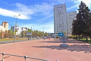 Площадка у корпуса 401 для размещения ярмарки. Фрагмент панорамы с сервиса Атлас Москвы