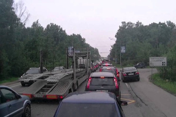 Пробка на Пятницком шоссе. Кадр из видео на YouTube