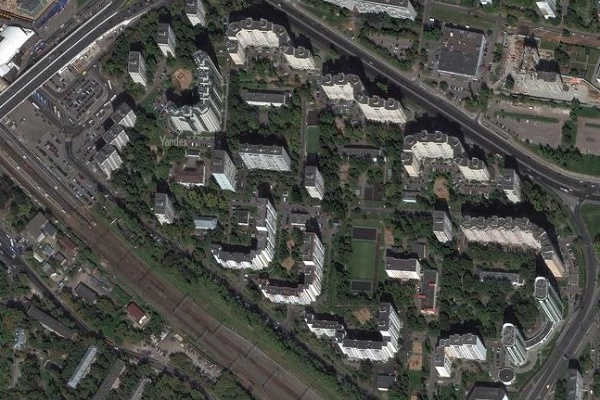 8 микрорайон. Изображение со спутника с сервиса Яндекс.Карты