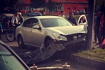 Машина влетела в столб после столкновения с такси на улице Андреевка