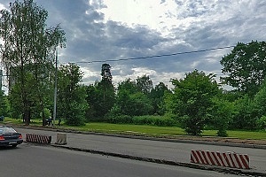  Участок между Школьным озером и Панфиловским проспектом. Скриншот с сервиса maps.ya.ru 