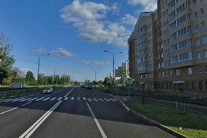 Пешеходный переход напротив корпуса 2027. Скриншот с сервиса maps.ya.ru