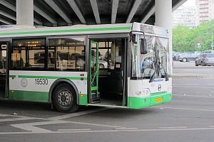 Автобус №3 на Крюковской площади. © Зеленоград24