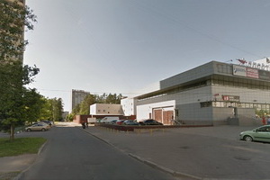 Местный проезд у ТЦ «Ольга». Фрагмент панорамы с сервиса Google Maps